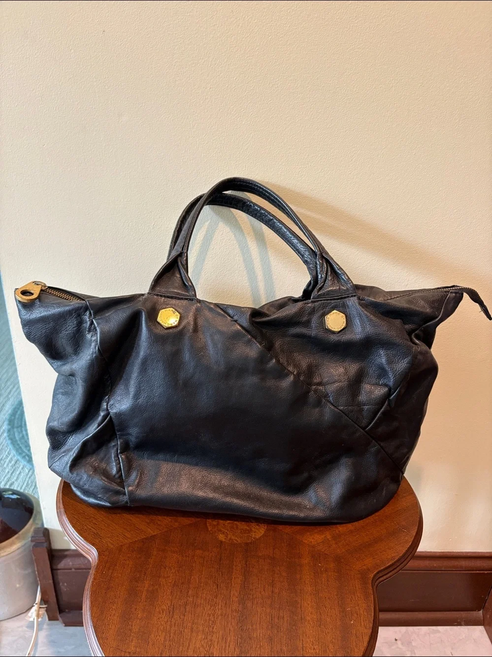 Marc Jacobs  Tote bag  shoulder bag  large bag  leather black/brass hardware EUC